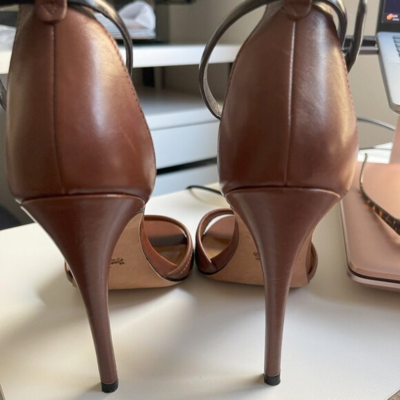 Coach Heels - Picture 3 of 4